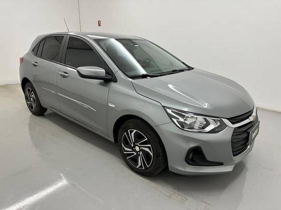 CHEVROLET ONIX 1.0 FLEX LT MANUAL CHEVROLET ONIX 1.0 FLEX LT MANUAL